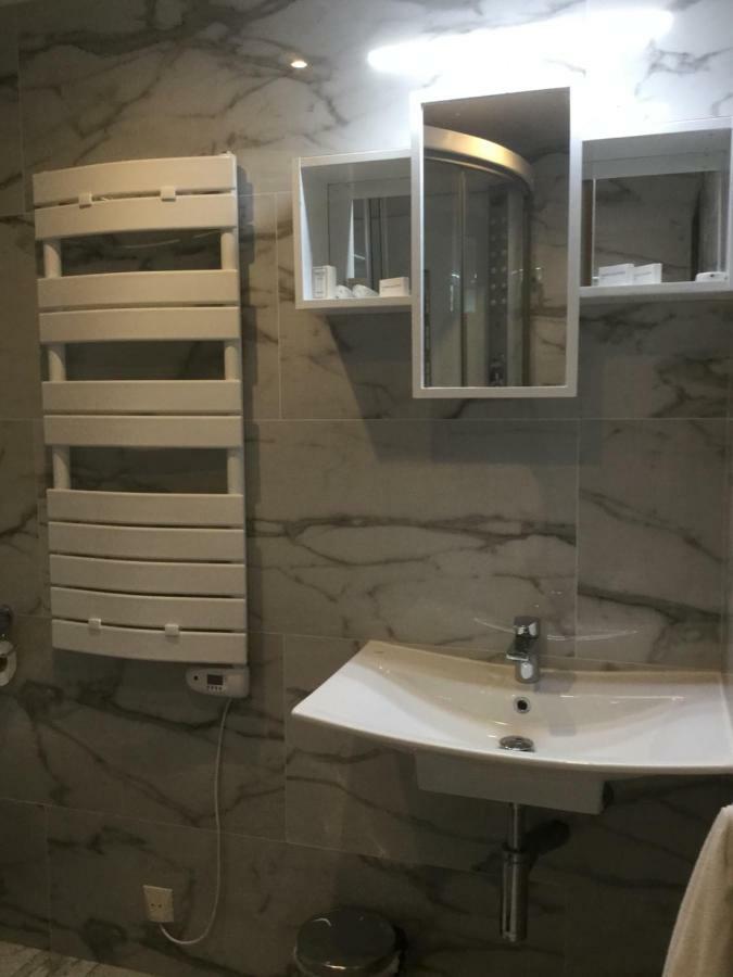Au Manoir Des Vallees マッフ エクステリア 写真