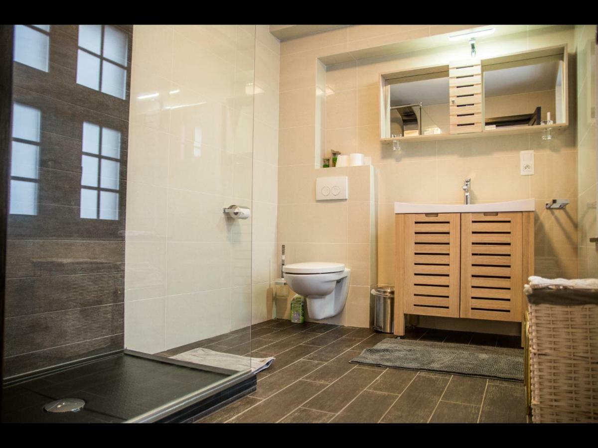 Au Manoir Des Vallees マッフ エクステリア 写真